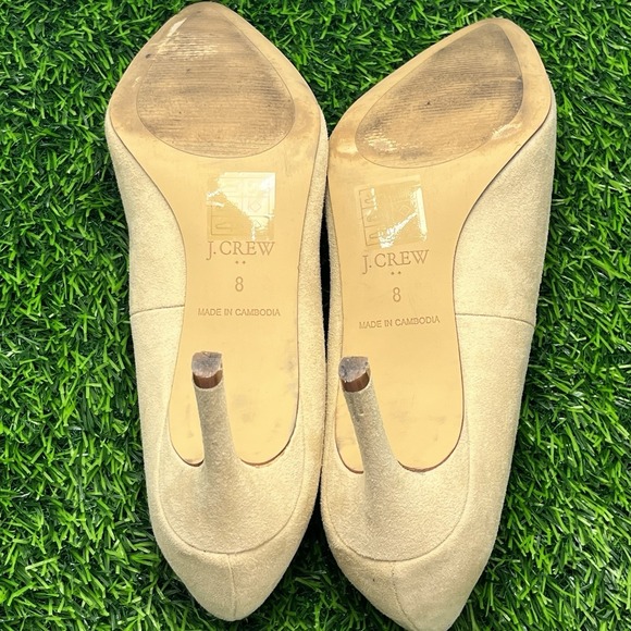 J CREW Stiletto High Heels Khaki Natural Suede Pumps Size 8 Pointed Toe Classic - Picture 8 of 9